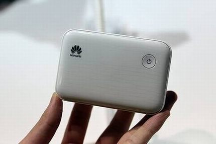 华为喵王和小米路由器哪个更值得入手 华为喵王与小米路由器对比