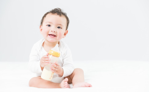 怎样免费给孩子起名字